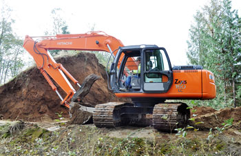 Excavator Service Mission BC